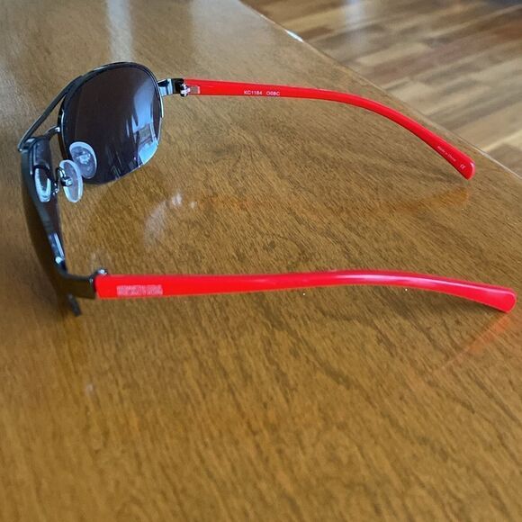 Kenneth Cole Reaction sunglasses - Picture 2 of 6